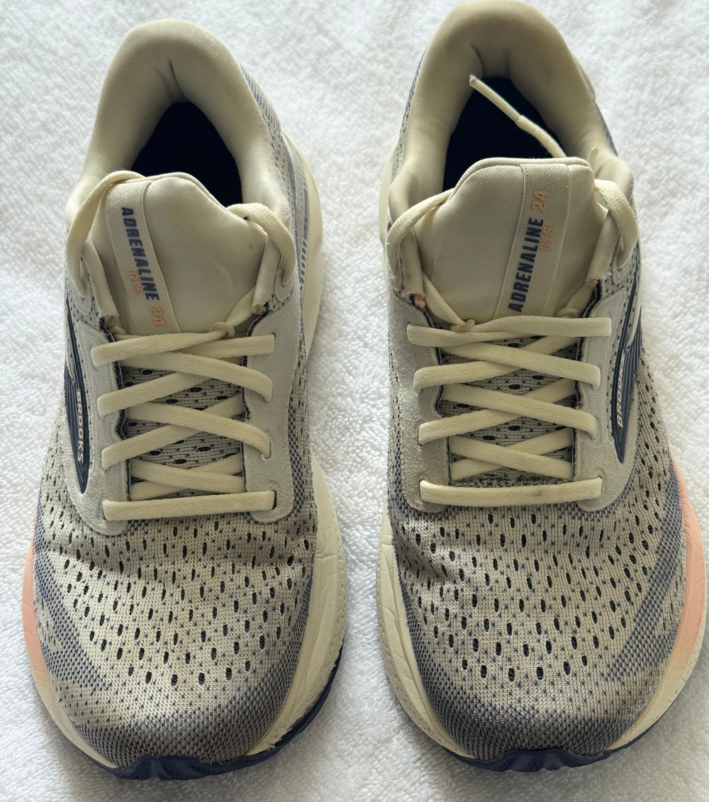 Brooks Adrenaline 23 GTS Women's 7.5